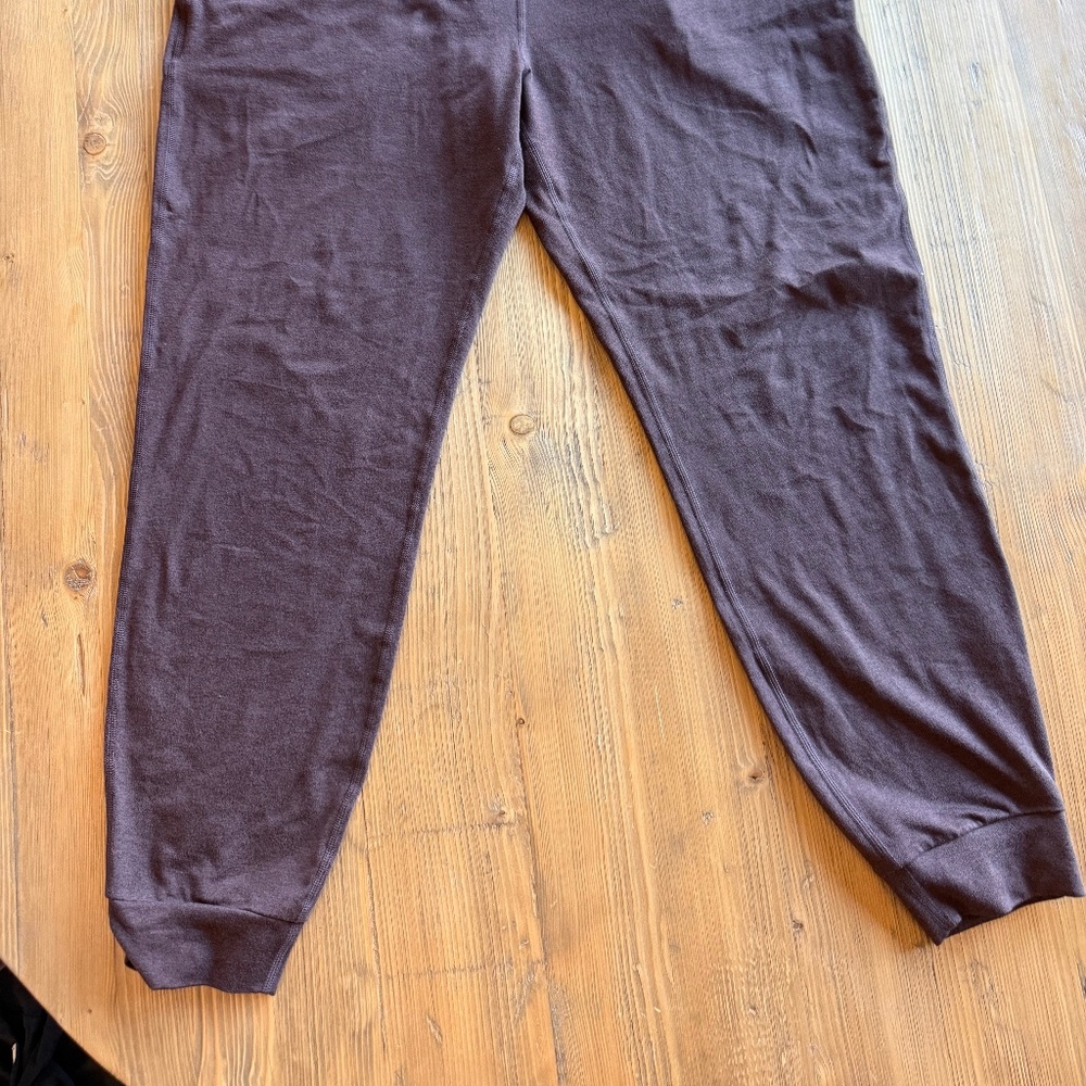 Vuori Performance Jogger - Large - Espresso - Picture 2 of 2